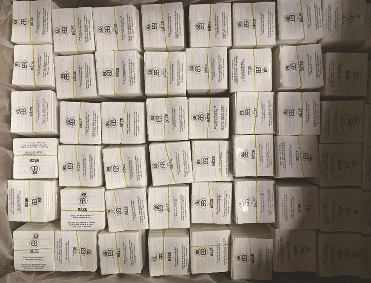 工厂设计创意产品目录宣传广告页彩色异形烫金双胶纸三折页印刷
